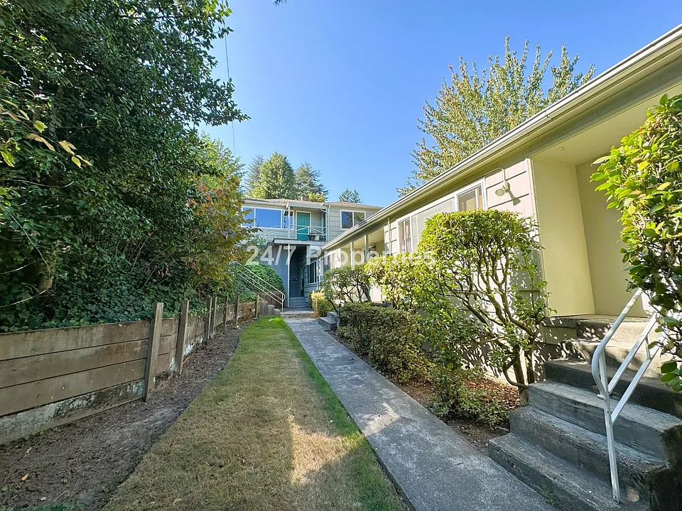 3425 SW 11th Ave #6
