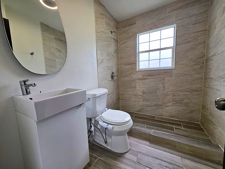 217 Adrian Dr #219 — Photo 10
