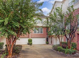 1741 McIlhenny St, Houston, TX 77004