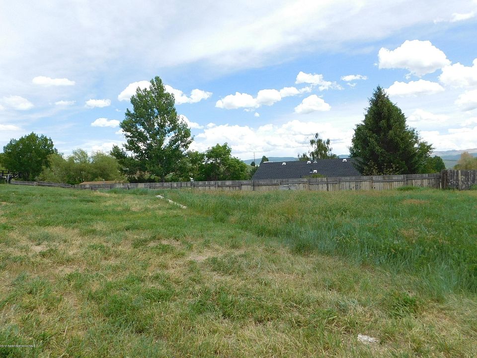 1st image of 978 Langford Dr