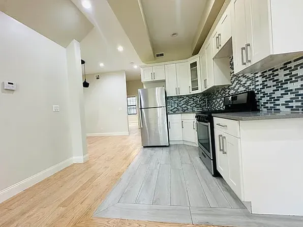 1246 Bushwick Avenue image 2 of 11