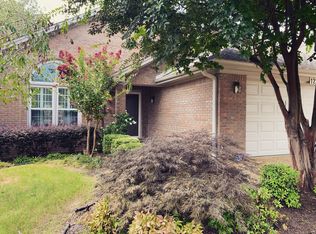 125 Meadowcrest Dr, Florence, AL 35630