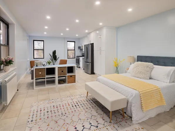 25 Indian Road image 2 of 11