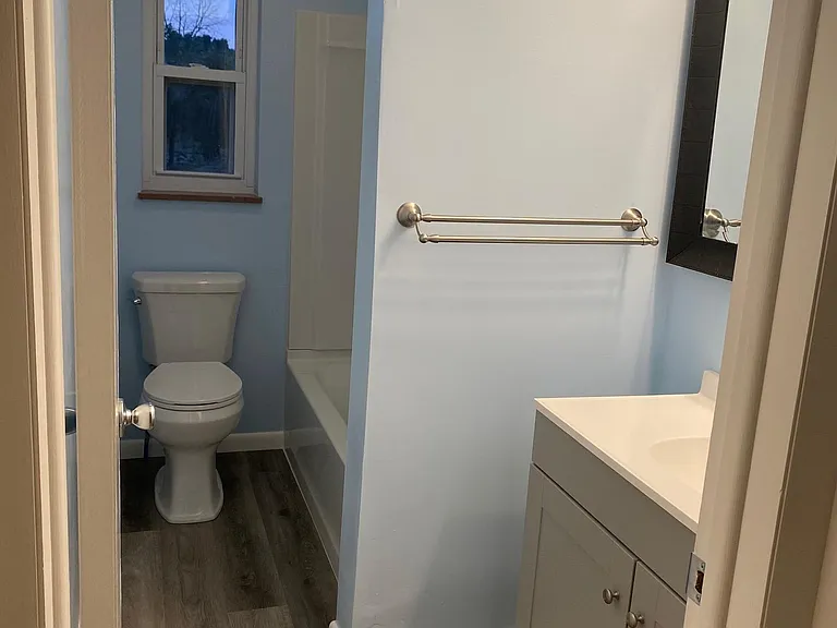 3360 Fair Oaks Dr — Photo 8