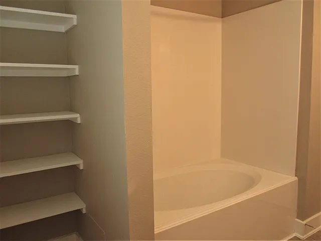 19934 Crested Hill Ln — Photo 10