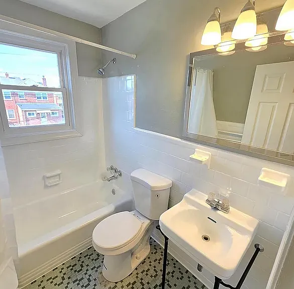 2200 Redthorn Rd — Photo 12