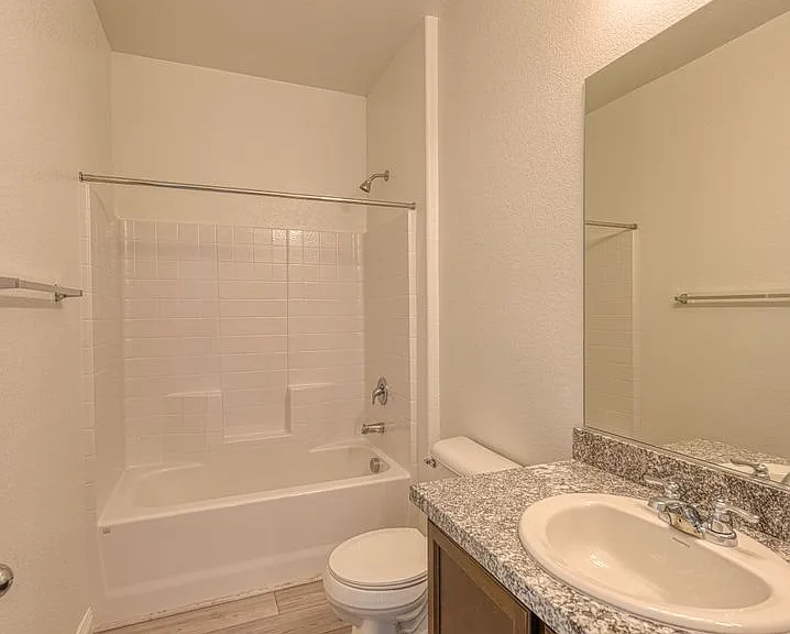 3602 E Umatilla Ave — Photo 4