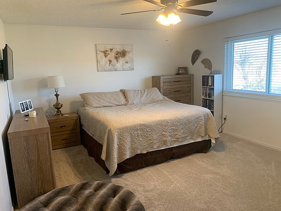 4th image of 1028 S Waco Way