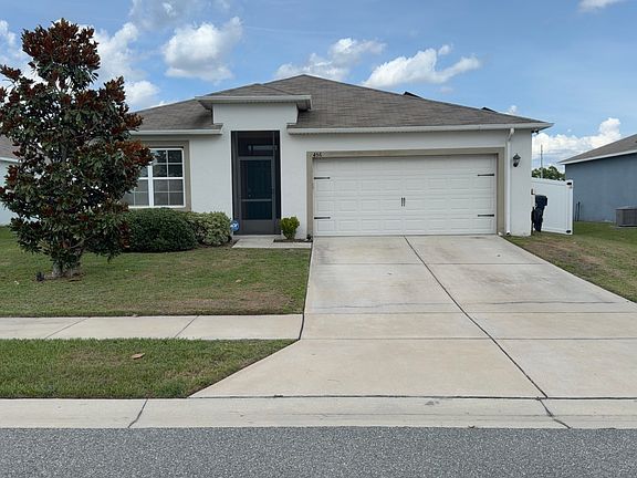 3rd image of 456 Burnham Cir #1