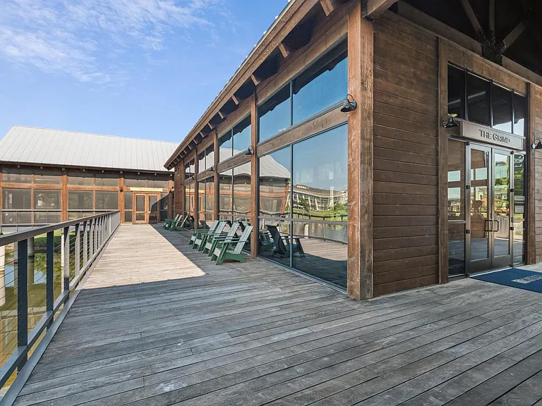 The Boat House — Photo 81