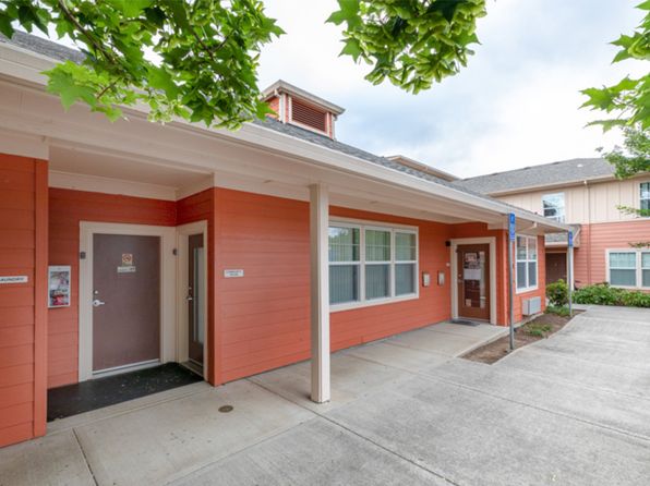 33445 SW Sycamore St #D18