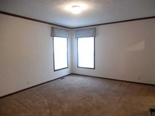 5th image of 13685 Clearwater Ln