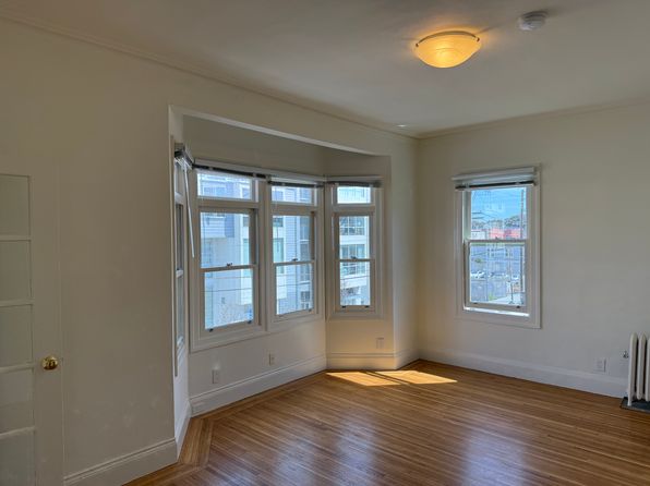 307 Valencia St APT 204