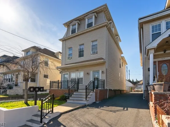 708 Jefferson Ave, Elizabeth City, NJ 07201