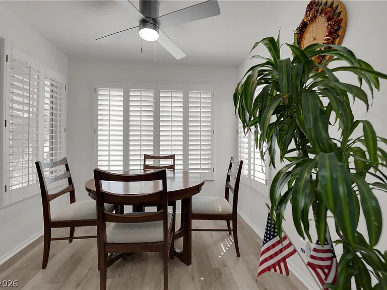 3425 E Russell Rd #156 — Photo 12