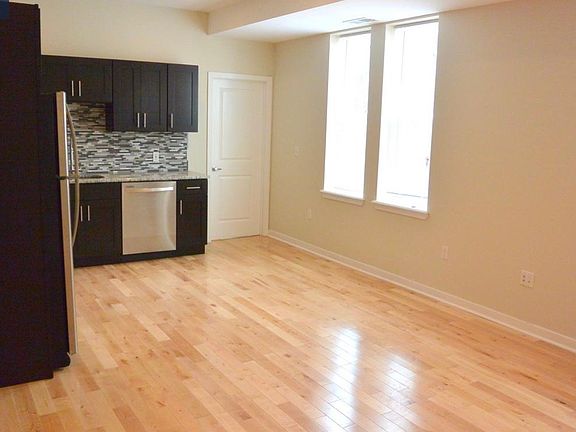 Open Kitchen/Dining Area