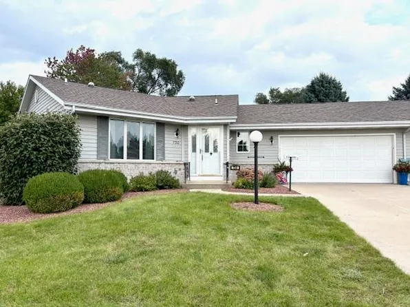 730 Nantucket Dr #9, Janesville, WI 53546