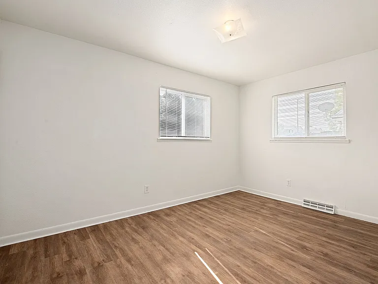 4031 Goodell Ln #5 — Photo 9
