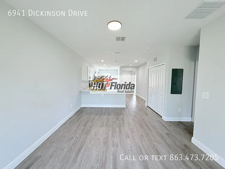 6941 Dickinson Dr — Photo 13