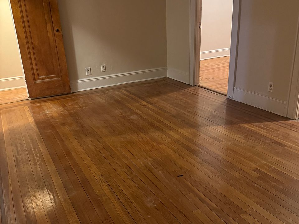 1st image of 22-22 42nd St #1R