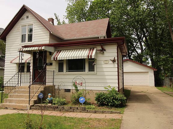 2nd image of 1221 Blaisdell St