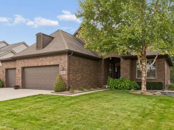 49181 Mustang Dr, Macomb, MI 48042