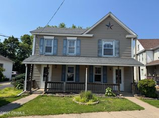 317 W 2nd St, Nescopeck, PA 18635