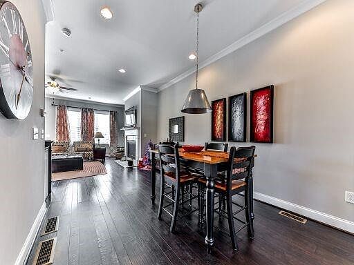 3rd image of 109 Periwinkle Ln