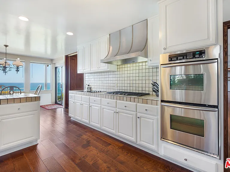 29008 Cliffside Dr — Photo 8