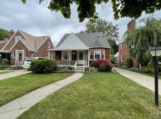 516 N Melborn St, Dearborn, MI 48128
