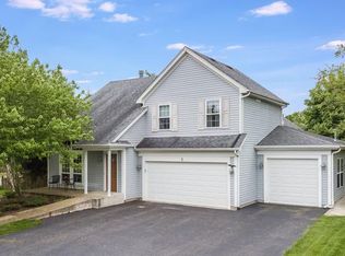 1 Pembrook Ct, Bolingbrook, IL 60440