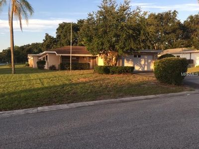 5664 Blossom Lake Dr, Seminole, FL, 33772