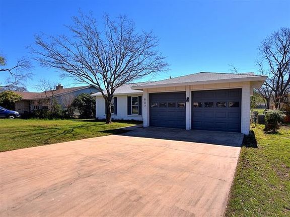 4th image of 807 Chisholm Valley Dr