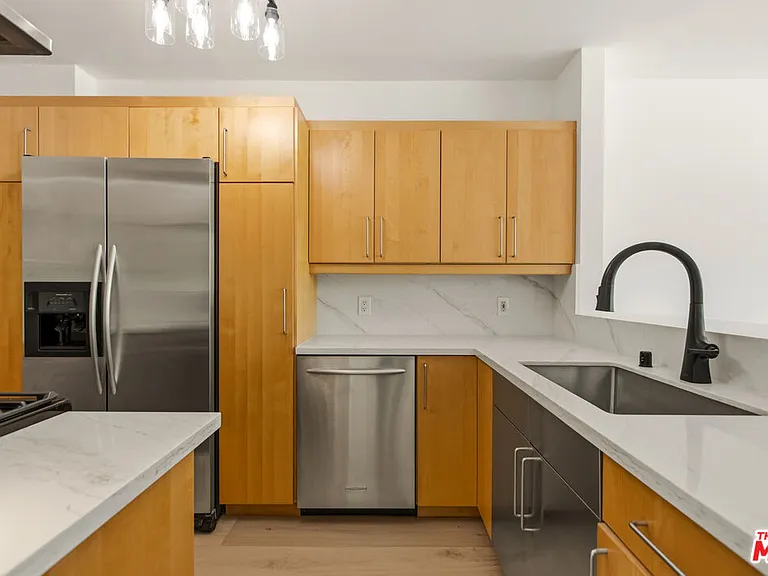 8787 Shoreham Dr #802 — Photo 6