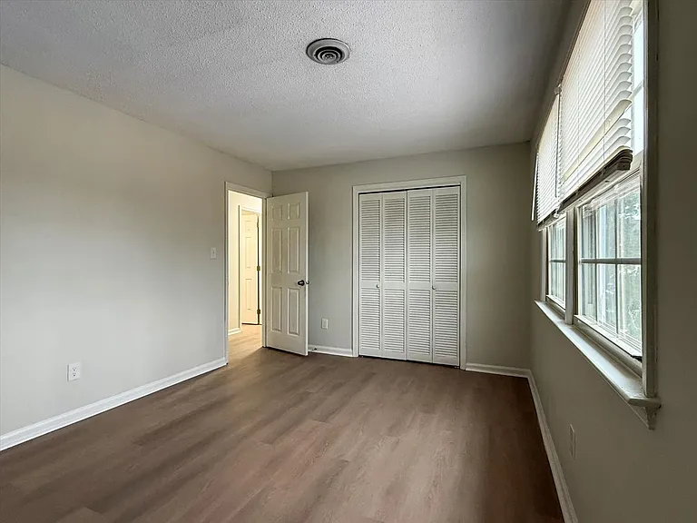 1 Sandpiper Ct — Photo 21