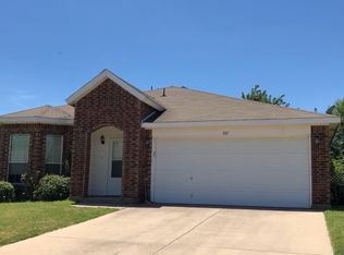 501 Covent Garden Pl, Midlothian, TX 76065
