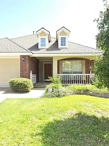 6402 Lake View Ln Photo 1 6402 Lake View Ln Photo 1