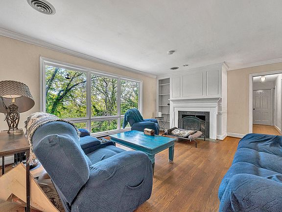 5th image of 3125 Burnleigh Rd SW