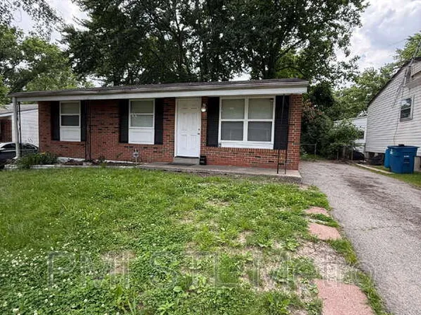 10435 Castle Dr, Saint Louis, MO 63136