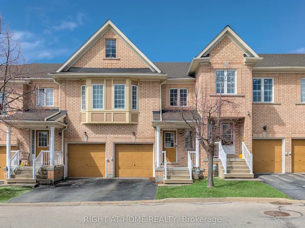 770 Othello Ct #5, Mississauga, ON L5W 1Y2