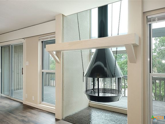 4th image of 531 Demarett Dr #25