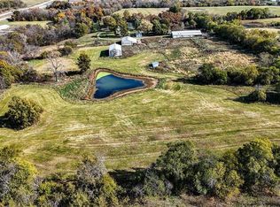 32703 S State Route 7, Creighton, MO 64739