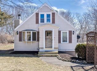 77 Candee Rd, Naugatuck, CT 06770