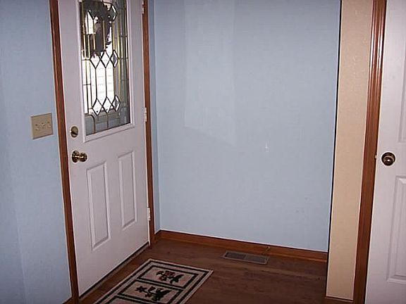 3rd image of 4311 Townhouse Dr #F