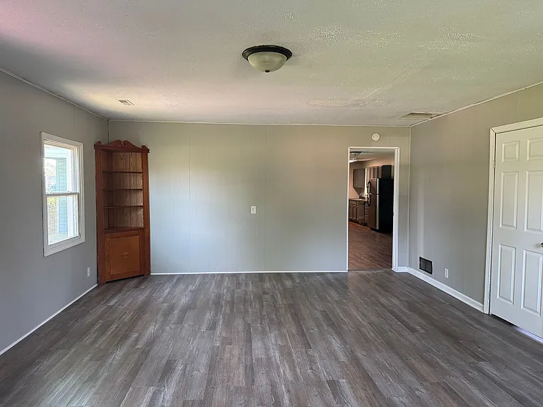 2101 E 430 S — Photo 17