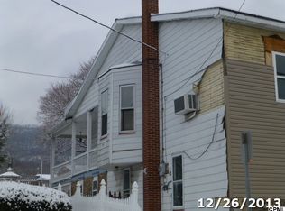 519 W Market St, Williamstown, PA 17098