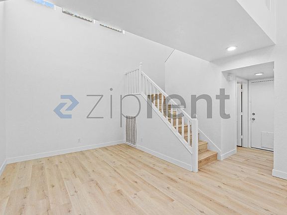 3rd image of 3057 Reef View St