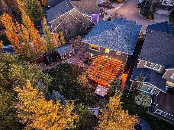 2nd image of 41 Cranbrook Pl SE