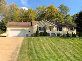 3238 Apple Valley Dr, Howard, OH 43028