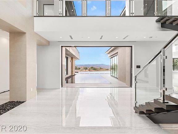4th image of 2614 Matrino Cir
